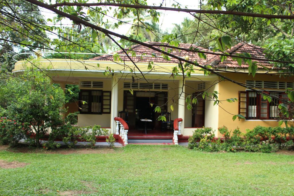 Abberny Villa Midigama Luaran gambar