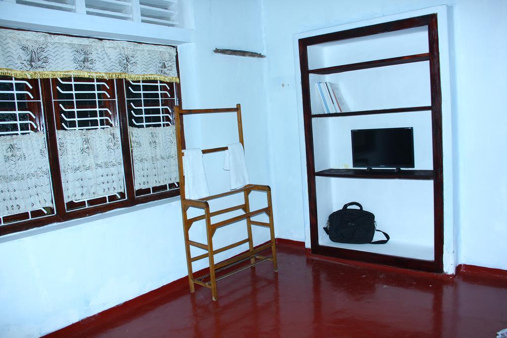Abberny Villa Midigama Luaran gambar